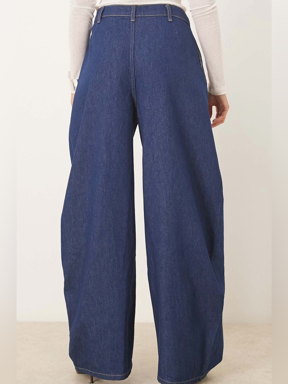 ASOS Dark Blue Wide-Leg High-Waist Pleated Jeans - Picture 2 of 4